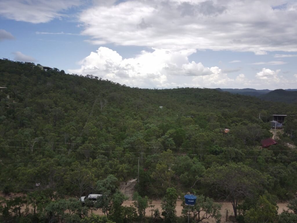 Lote 1.065m2 – 30m2 da Cachoeira da Usina – Urbano – Poço Artesiano – Alto Paraíso de Goiás