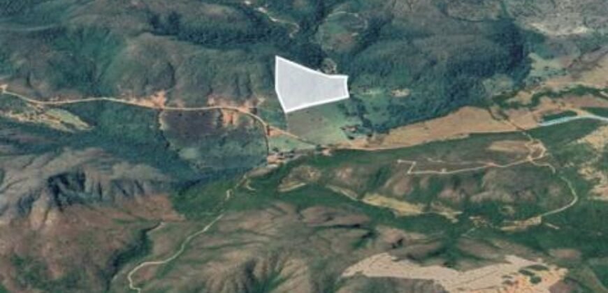 Chácara 4.3 ha – Vista Cênica – Pé de Serra – – Fazenda Santa Rita – 12 km de Alto Paraíso – Infraestrutura