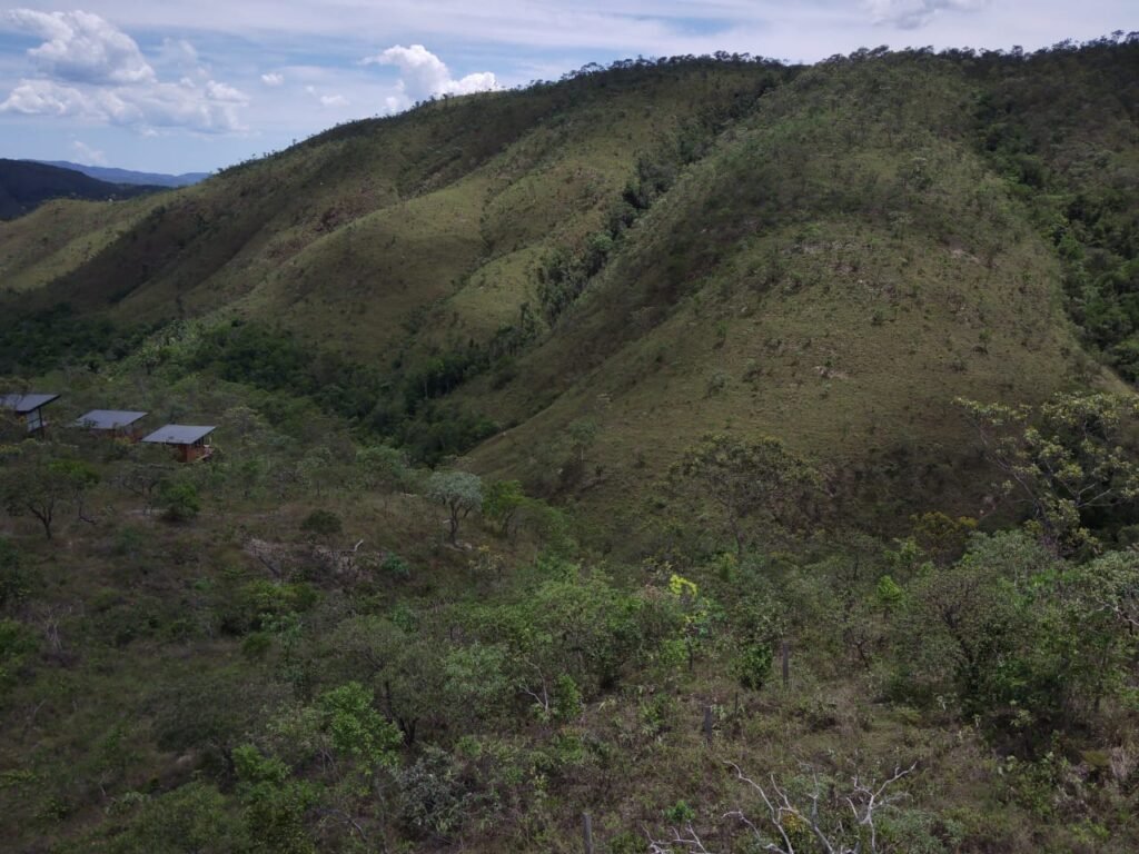 Lote 1.065m2 – 30m2 da Cachoeira da Usina – Urbano – Poço Artesiano – Alto Paraíso de Goiás