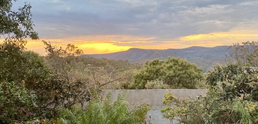 Linda Casa Eldorado 2 – Porteira Fechada – Alto Paraíso de Goiás – Chapada dos Veadeiros