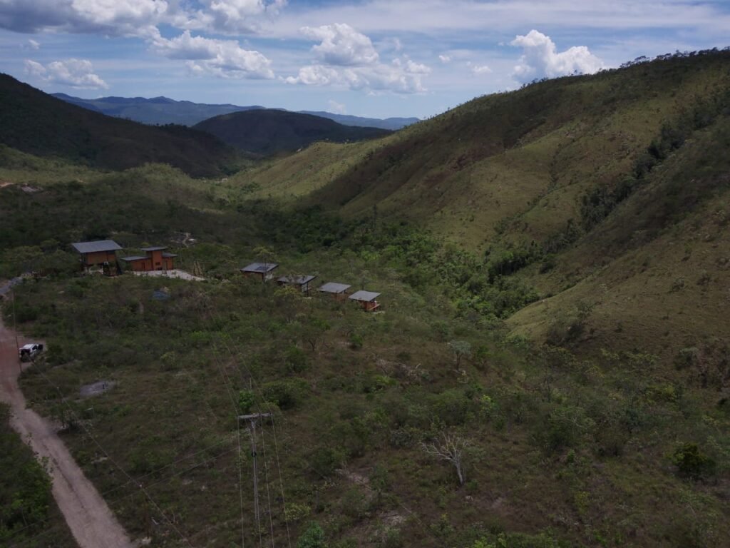 Lote 1.065m2 – 30m2 da Cachoeira da Usina – Urbano – Poço Artesiano – Alto Paraíso de Goiás