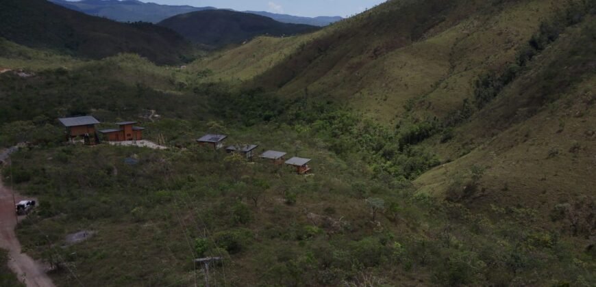 Lote 1.065m2 – 30m2 da Cachoeira da Usina – Urbano – Poço Artesiano – Alto Paraíso de Goiás