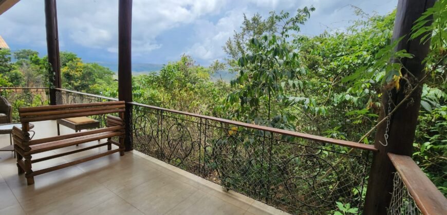 Maravilhosa Casa no Bairro Estância Paraíso – Alto Paraíso de Goiás – Chapada dos Veadeiros