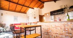 3 Casas – Maravilhosa Vista para Morro da Baleia – Margem Rio das Cobras – Alto Paraíso de Goiás – Chapada dos Veadeiros 3 Casas – Maravilhosa Vista para Morro da Baleia – Margem Rio das Cobras – Alto Paraíso de Goiás – Chapada dos Veadeiros