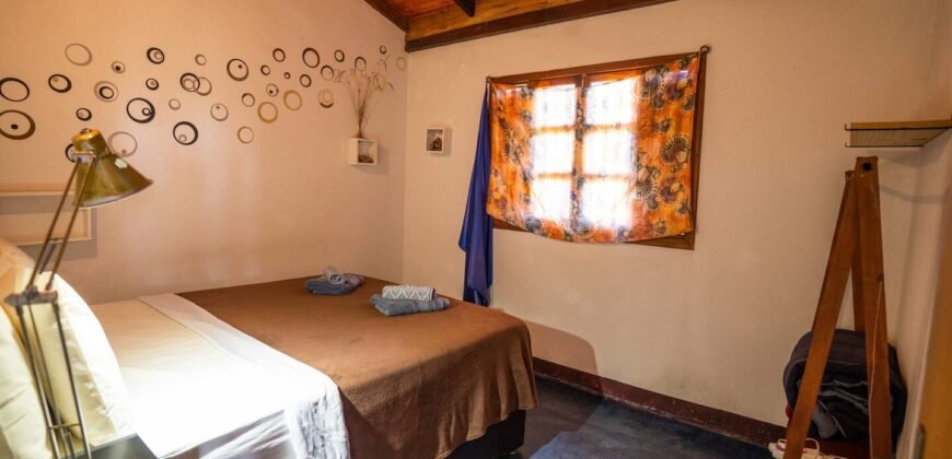 3 Casas – Maravilhosa Vista para Morro da Baleia – Margem Rio das Cobras – Alto Paraíso de Goiás – Chapada dos Veadeiros