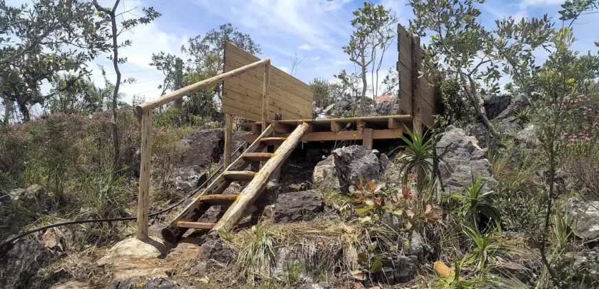 3 Casas – Maravilhosa Vista para Morro da Baleia – Margem Rio das Cobras – Alto Paraíso de Goiás – Chapada dos Veadeiros