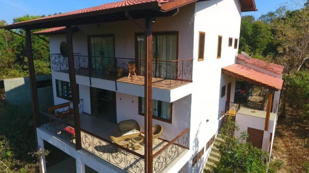 Maravilhosa Casa no Bairro Estância Paraíso – Alto Paraíso de Goiás – Chapada dos Veadeiros