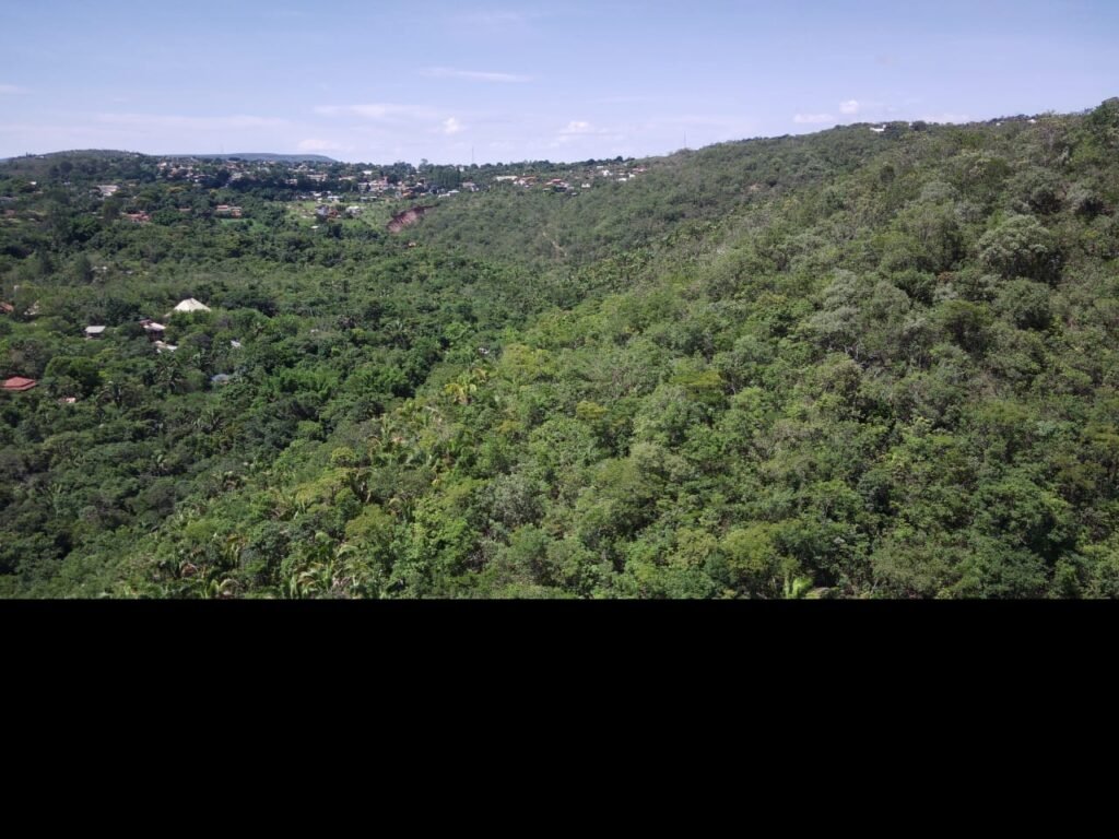 Propriedade 58ha – Água de nascente – 2 km de Centro de Alto Paraíso – Chapada dos Veadeiros
