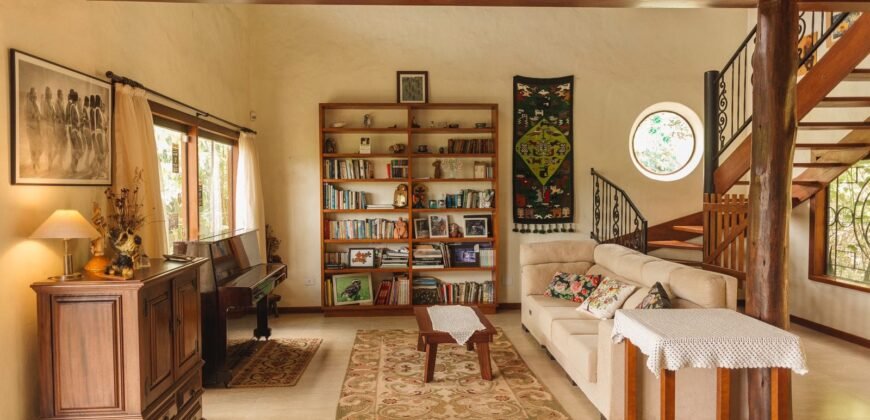 Maravilhosa Casa no Bairro Estância Paraíso – Alto Paraíso de Goiás – Chapada dos Veadeiros