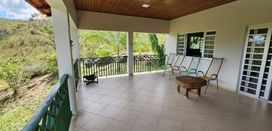 Propriedade Urbana 42.4 ha – Margem Cachoeira da Usina – Alto Paraíso – Chapada dos Veadeiros