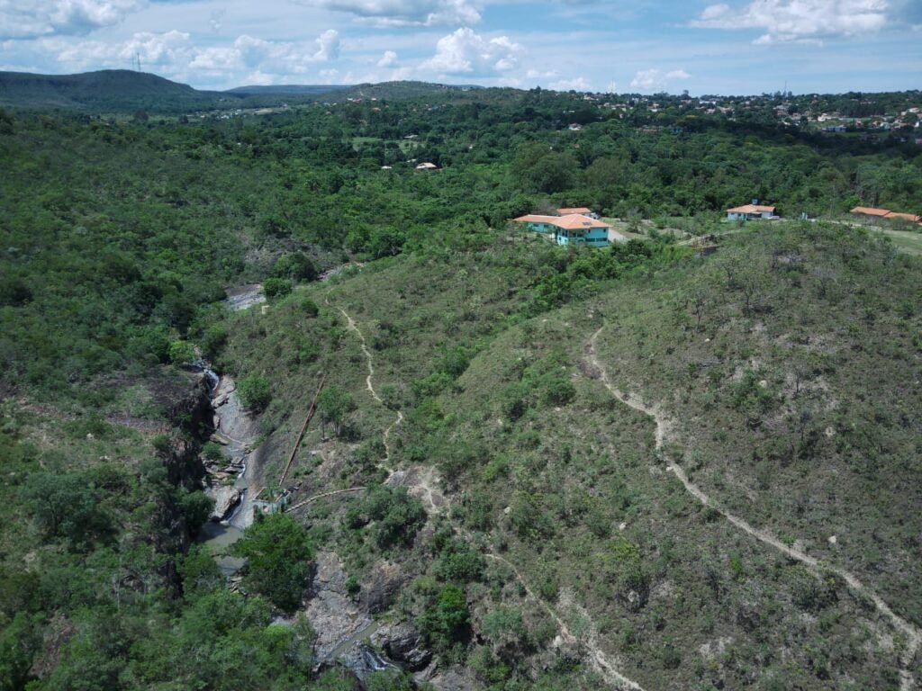 Propriedade Urbana 42.4 ha – Margem Cachoeira da Usina – Alto Paraíso – Chapada dos Veadeiros