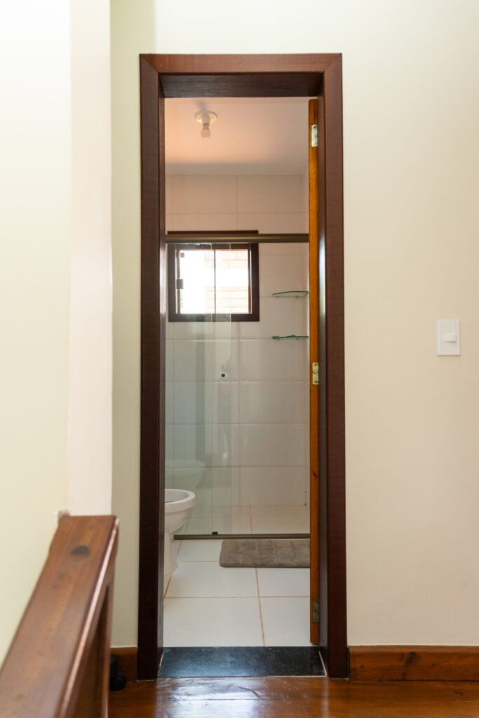 Propriedade – 3 Casas + Prédio Comercial – Avenida Principal – Alto Paraíso – Chapada dos Veadeiros
