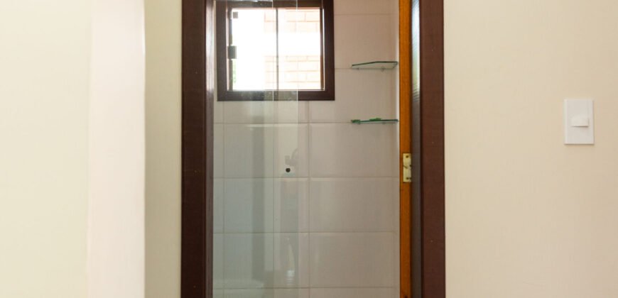 Propriedade – 3 Casas + Prédio Comercial – Avenida Principal – Alto Paraíso – Chapada dos Veadeiros