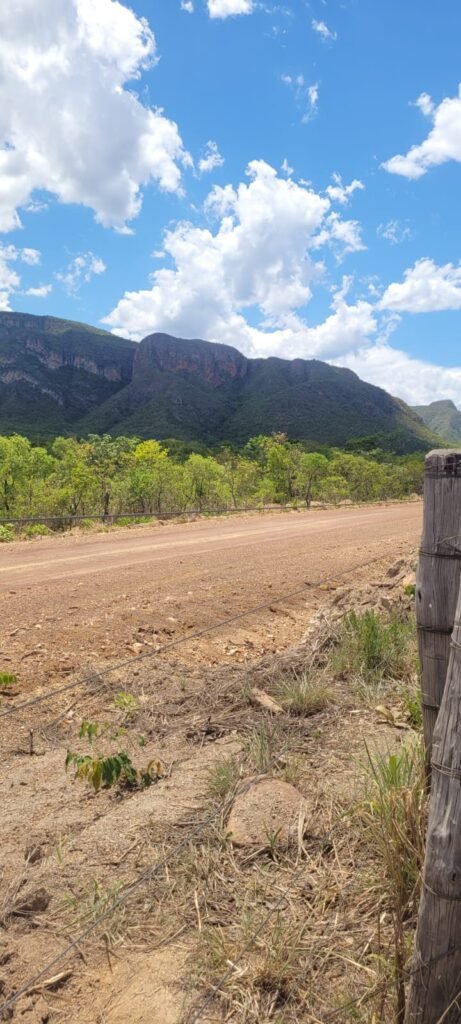 Propriedade de 1 a 3 Alqueires na Comunidade do Sertão – Chapada dos Veadeiros