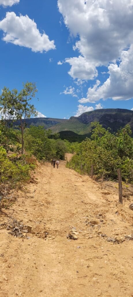 Propriedade de 1 a 3 Alqueires na Comunidade do Sertão – Chapada dos Veadeiros