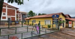 Propriedade – 3 Casas + Prédio Comercial – Avenida Principal – Alto Paraíso – Chapada dos Veadeiros Propriedade – 3 Casas + Prédio Comercial – Avenida Principal – Alto Paraíso – Chapada dos Veadeiros