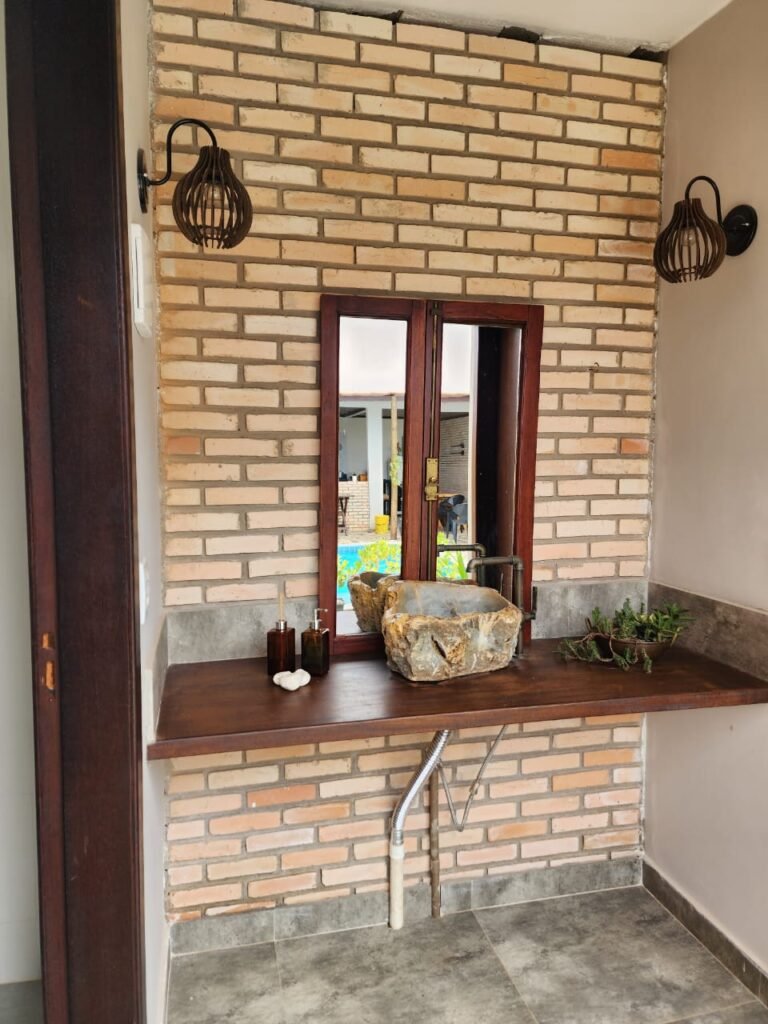 Pousada de Porteira Fechada – 7 Suítes – Eldorado – Alto Paraíso de Goiás