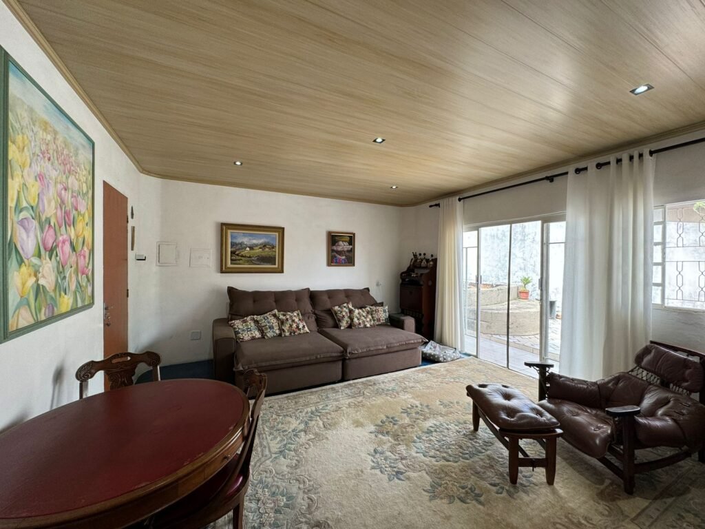 Vende-se Linda Casa – Estância Paraíso – Alto Paraíso de Goiás