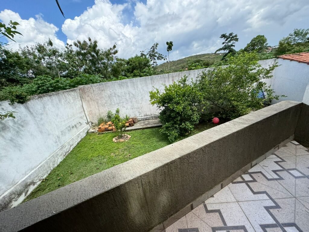 Vende-se Linda Casa – Estância Paraíso – Alto Paraíso de Goiás