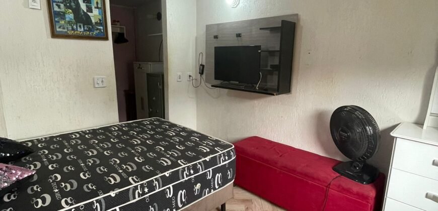 Casa com Três Pisos + Casa Menos + Depósito –  Vila Bandeira – Alto Paraíso de Goiás – Escriturada