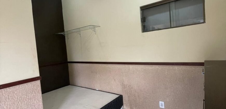 Casa com Três Pisos + Casa Menos + Depósito –  Vila Bandeira – Alto Paraíso de Goiás – Escriturada