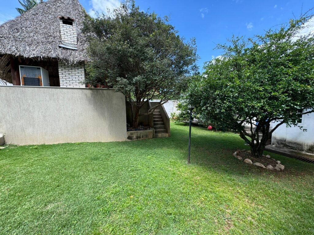 Vende-se Linda Casa – Estância Paraíso – Alto Paraíso de Goiás