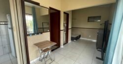 Casa com Três Pisos + Casa Menos + Depósito –  Vila Bandeira – Alto Paraíso de Goiás – Escriturada