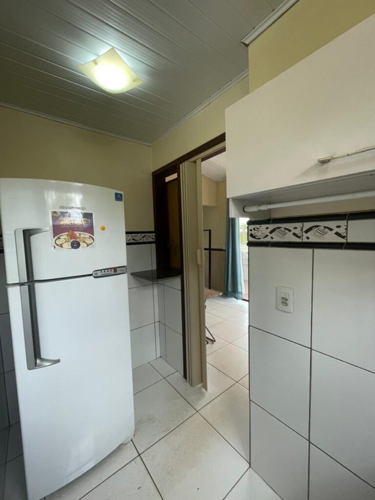 Casa com Três Pisos + Casa Menos + Depósito –  Vila Bandeira – Alto Paraíso de Goiás – Escriturada