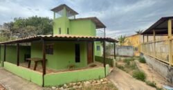 Casa com Três Pisos + Casa Menos + Depósito –  Vila Bandeira – Alto Paraíso de Goiás – Escriturada