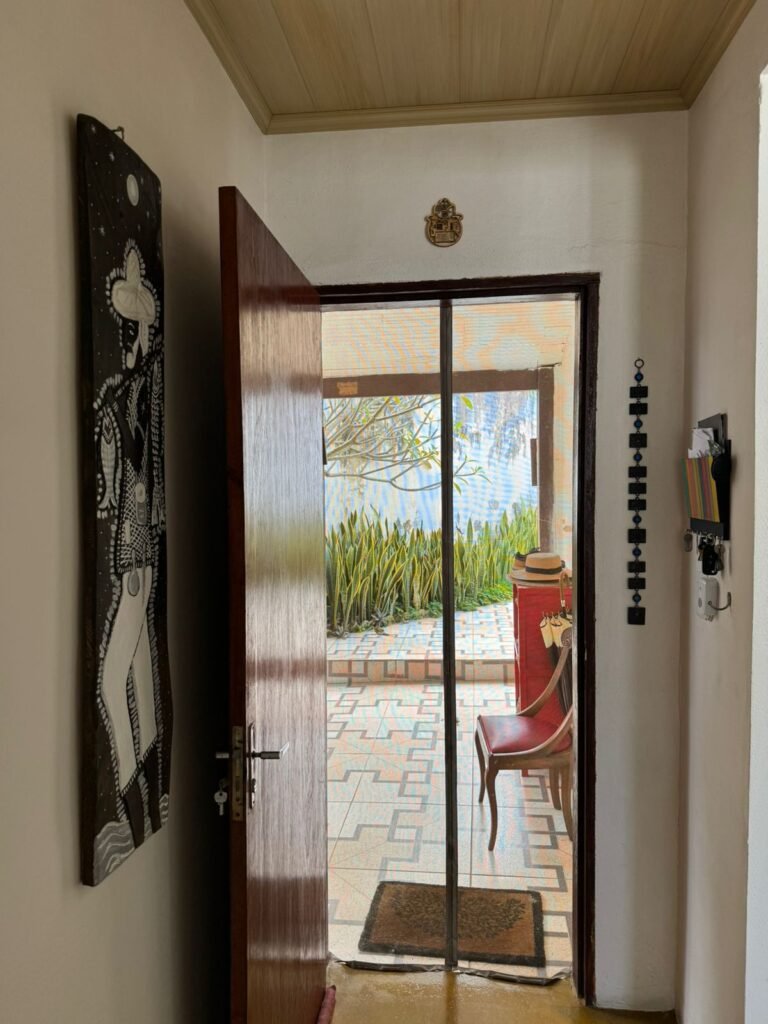 Vende-se Linda Casa – Estância Paraíso – Alto Paraíso de Goiás