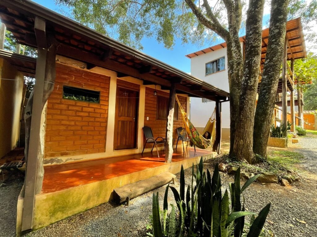 🏡 Propriedade para obter Renda e Moradia em Alto Paraíso – Centro – Chapada dos Veadeiros!
