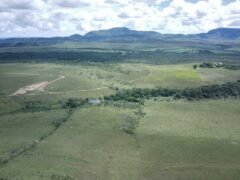 Oportunidade Imperdível! Fazenda 240ha com Nascente e Vista Cênica na Chapada dos Veadeiros 🌿 Oportunidade Imperdível! Fazenda 240ha com Nascente e Vista Cênica na Chapada dos Veadeiros 🌿