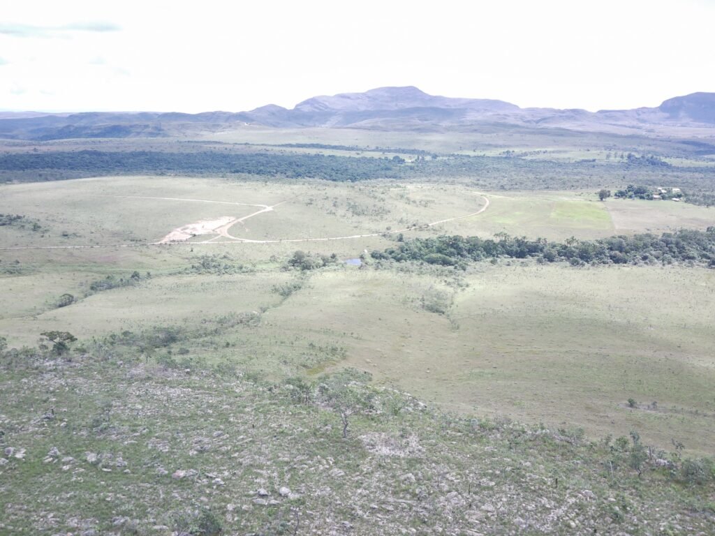 Oportunidade Imperdível! Fazenda 240ha com Nascente e Vista Cênica na Chapada dos Veadeiros 🌿