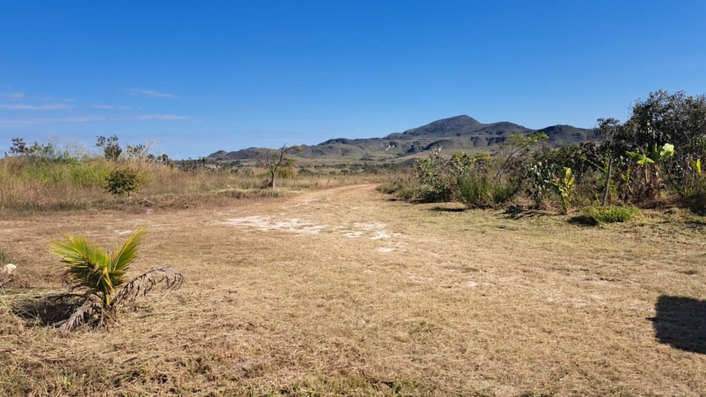 Chácara com Casa – 14 km de Alto Paraíso sentido São Jorge – Chapada dos Veadeiros
