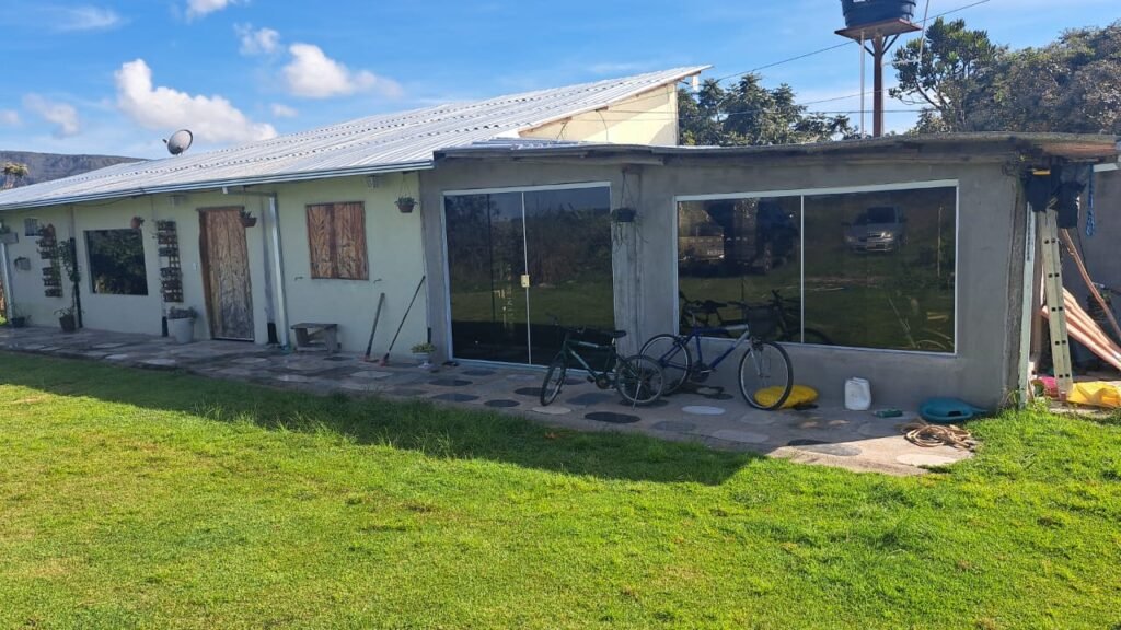 Chácara com Casa – 14 km de Alto Paraíso sentido São Jorge – Chapada dos Veadeiros