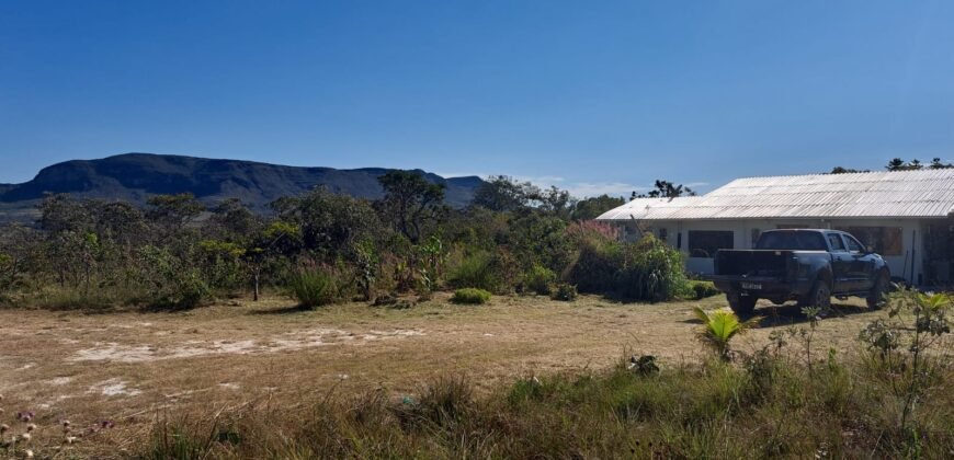 Chácara com Casa – 14 km de Alto Paraíso sentido São Jorge – Chapada dos Veadeiros