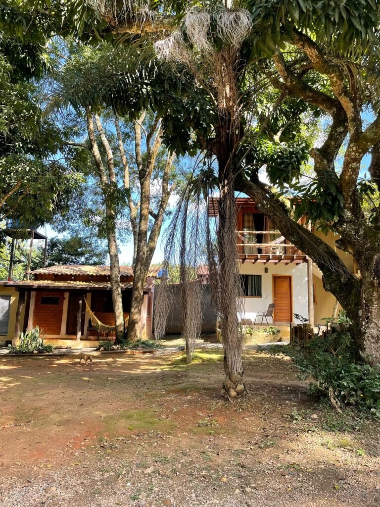 🏡 Propriedade para obter Renda e Moradia em Alto Paraíso – Centro – Chapada dos Veadeiros!