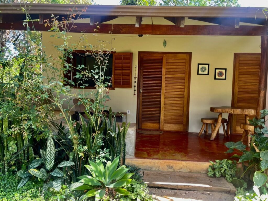 🏡 Propriedade para obter Renda e Moradia em Alto Paraíso – Centro – Chapada dos Veadeiros!
