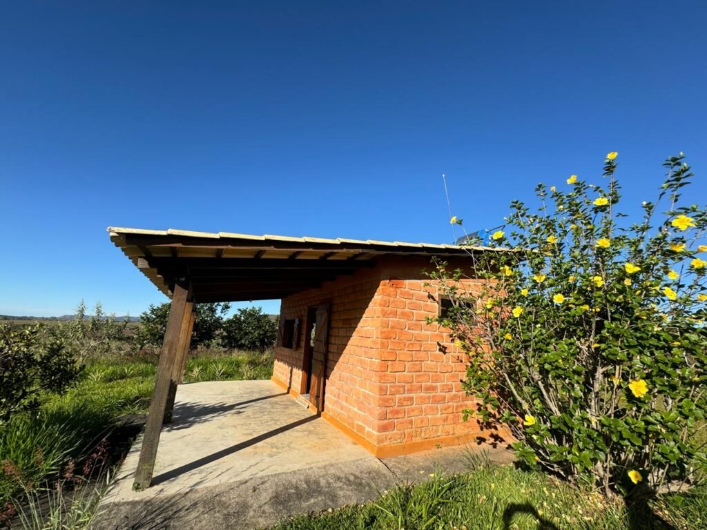 Chácara 8ha – Benfetirória na região do Vale Verde – Alto Paraíso – Chapada dos Veadeiros