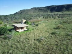 Chácara 8ha – Benfetirória na região do Vale Verde – Alto Paraíso – Chapada dos Veadeiros Chácara 8ha – Benfetirória na região do Vale Verde – Alto Paraíso – Chapada dos Veadeiros