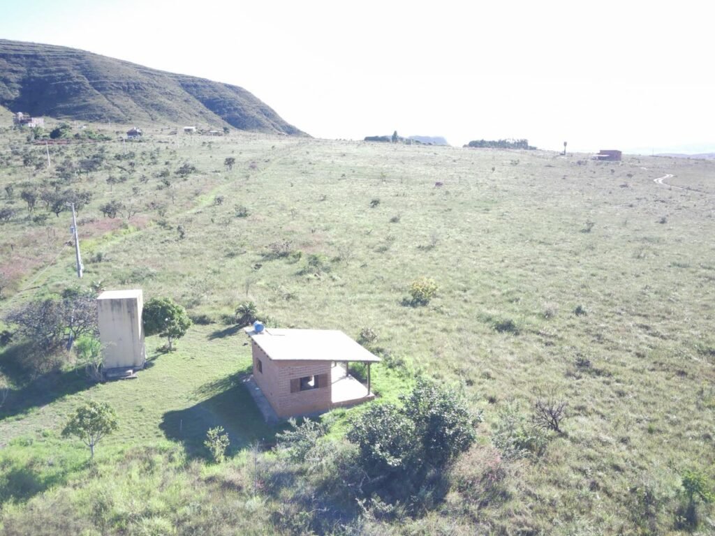 Chácara 8ha – Benfetirória na região do Vale Verde – Alto Paraíso – Chapada dos Veadeiros