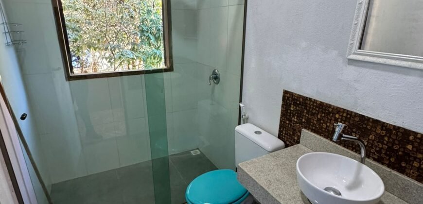 2 Casas – Lote 1.985 m2 – Urbano – 200m da Cachoeira da Usina – Alto Paraíso de Goiás