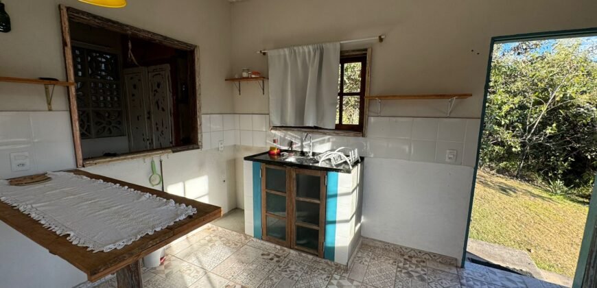 2 Casas – Lote 1.985 m2 – Urbano – 200m da Cachoeira da Usina – Alto Paraíso de Goiás