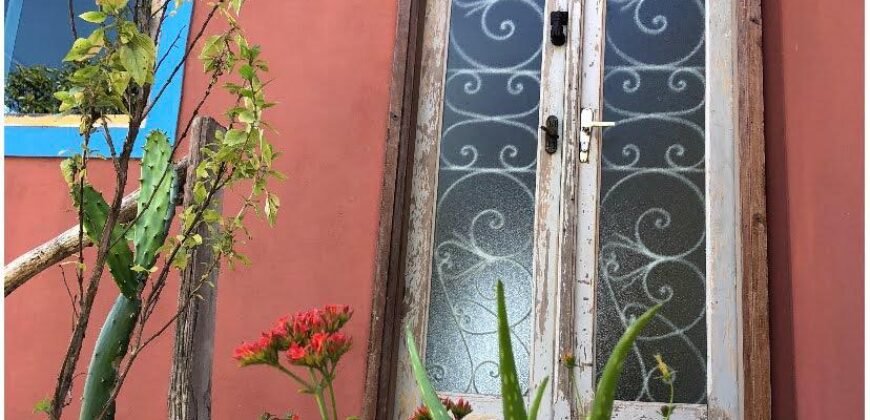 2 Casas – Lote 1.985 m2 – Urbano – 200m da Cachoeira da Usina – Alto Paraíso de Goiás