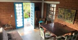 2 Casas – Lote 1.985 m2 – Urbano – 200m da Cachoeira da Usina – Alto Paraíso de Goiás