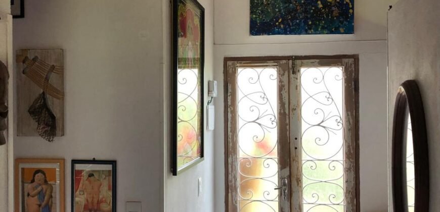 2 Casas – Lote 1.985 m2 – Urbano – 200m da Cachoeira da Usina – Alto Paraíso de Goiás