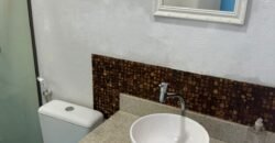 2 Casas – Lote 1.985 m2 – Urbano – 200m da Cachoeira da Usina – Alto Paraíso de Goiás