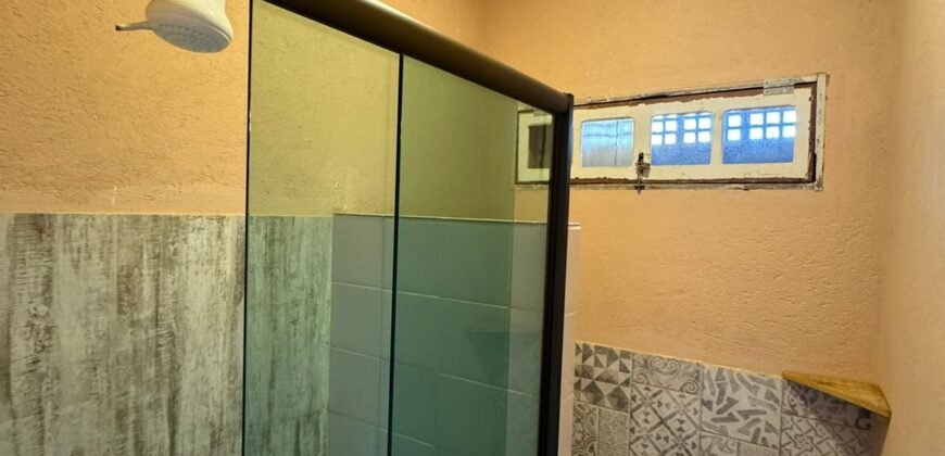 2 Casas – Lote 1.985 m2 – Urbano – 200m da Cachoeira da Usina – Alto Paraíso de Goiás