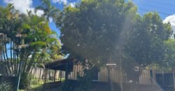 Casa – Centro – Rua da Palha – Alto Paraíso de Goiás – Chapada dos Veadeiros Casa – Centro – Rua da Palha – Alto Paraíso de Goiás – Chapada dos Veadeiros