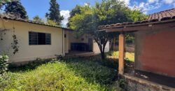 Casa – Centro – Rua da Palha – Alto Paraíso de Goiás – Chapada dos Veadeiros Casa – Centro – Rua da Palha – Alto Paraíso de Goiás – Chapada dos Veadeiros